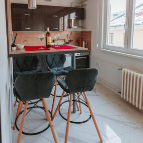 Apartman Orhideja with Free parking